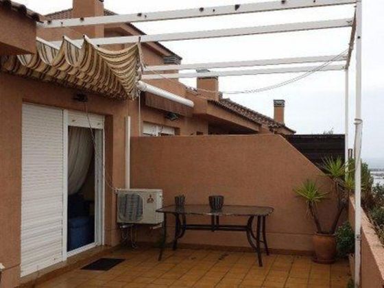 Foto 2 de Piso en venta en Casco Antiguo de 1 habitación con terraza y garaje