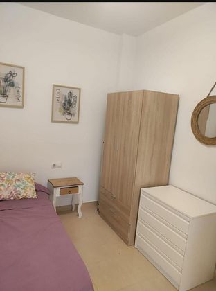 Foto 2 de Piso en alquiler en Casco Antiguo de 1 habitación con muebles y ascensor