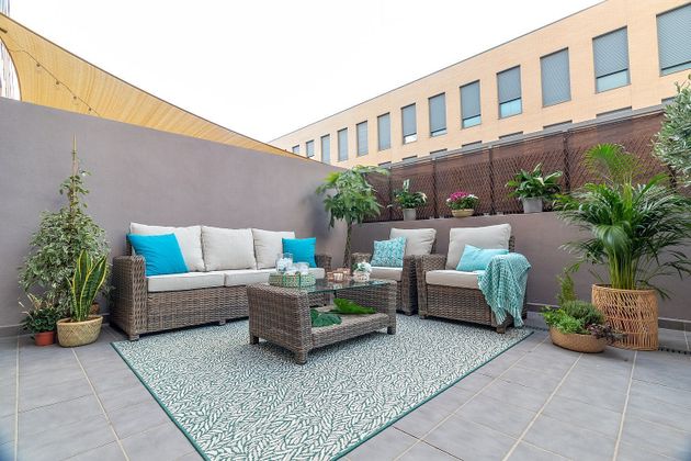 Foto 1 de Piso en alquiler en Los Hueros de 2 habitaciones con terraza y piscina