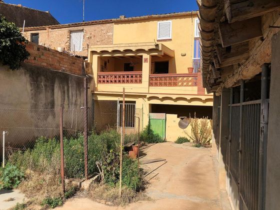 Foto 1 de Casa en venda a Banyeres del Penedès de 4 habitacions amb terrassa i jardí