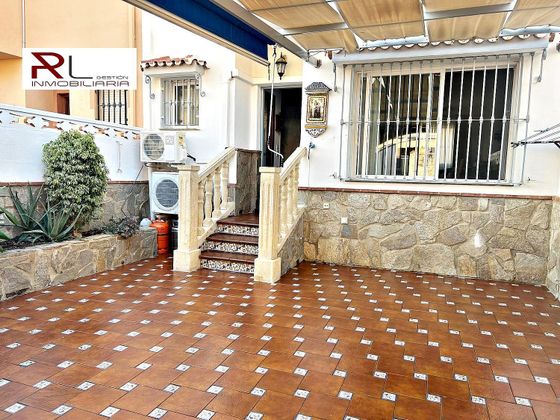 Foto 1 de Casa en venda a Cártama de 3 habitacions amb piscina i balcó