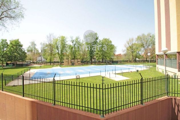 Foto 1 de Pis en venda a Zona Norte - Universidad en Móstoles de 4 habitacions amb terrassa i piscina