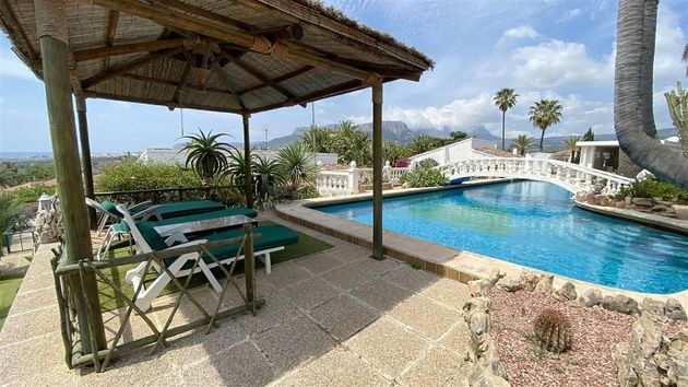 Foto 2 de Chalet en venta en calle Partida la Empedrola de 18 habitaciones con terraza y piscina