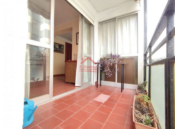 Foto 2 de Pis en venda a Centro - Vélez-Málaga de 4 habitacions amb terrassa i jardí