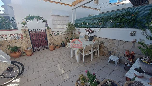 Foto 1 de Casa en venda a Caleta de Vélez de 3 habitacions amb terrassa i jardí