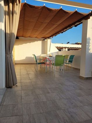 Foto 2 de Ático en venta en Centro - Vélez-Málaga de 1 habitación con terraza y piscina