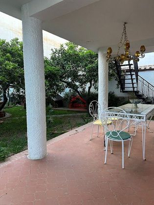 Foto 2 de Venta de casa en Camino Algarrobo - Las Arenas de 4 habitaciones con terraza y piscina