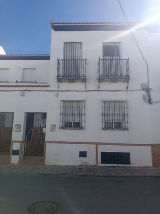 Foto 1 de Casa en venda a calle Tejares de 3 habitacions amb terrassa