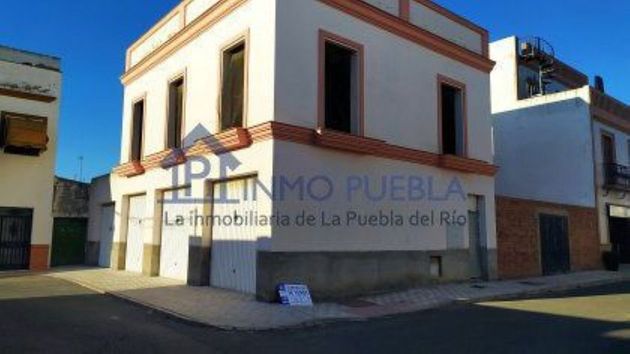 Foto 1 de Pis en venda a Puebla del Río (La) de 3 habitacions amb balcó
