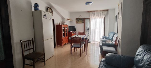 Foto 2 de Casa en venta en Sorvilán de 3 habitaciones con terraza