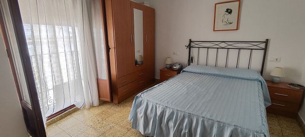Foto 1 de Casa en venta en Sorvilán de 3 habitaciones con terraza