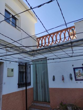 Foto 2 de Casa en venda a Vélez de Benaudalla de 4 habitacions amb terrassa i balcó