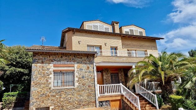 Foto 2 de Xalet en venda a Castellnou de Bages de 6 habitacions amb terrassa i piscina