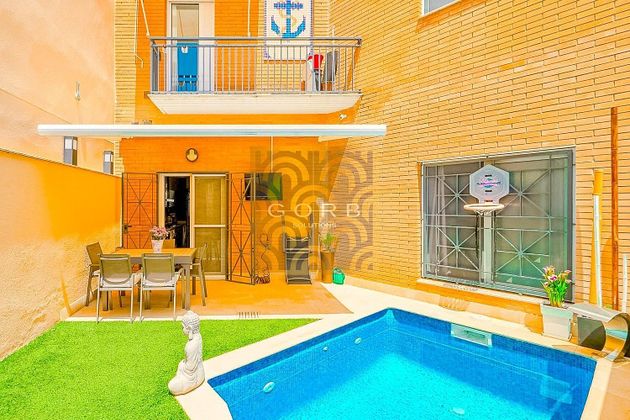 Foto 2 de Casa en venda a La Llàntia de 4 habitacions amb terrassa i piscina