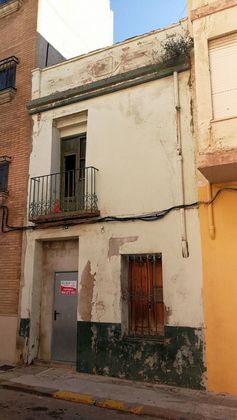 Foto 1 de Terreny en venda a calle Sant Pasqual de 68 m²