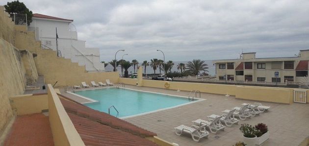 Foto 2 de Pis en lloguer a Los Cristianos - Playa de las Américas de 2 habitacions amb terrassa i piscina