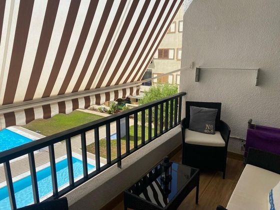 Foto 2 de Pis en lloguer a Los Cristianos - Playa de las Américas de 2 habitacions amb terrassa i piscina