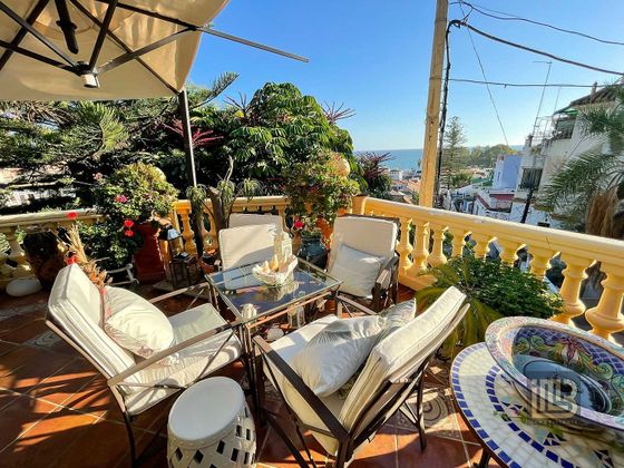 Foto 1 de Xalet en venda a calle Vicente Espinel de 3 habitacions amb terrassa i piscina