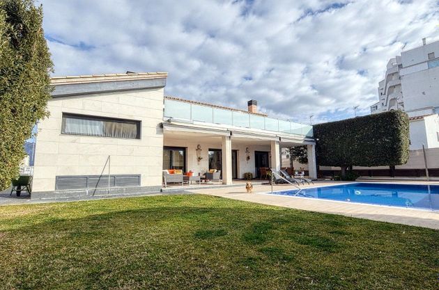 Foto 2 de Venta de chalet en Santa Margarida de 5 habitaciones con terraza y piscina