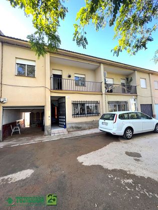 Foto 1 de Casa en venda a Villanueva de Bogas de 3 habitacions amb terrassa i garatge