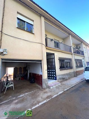 Foto 2 de Casa en venda a Villanueva de Bogas de 3 habitacions amb terrassa i garatge