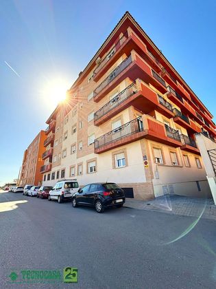 Foto 2 de Àtic en venda a Puerta de Murcia - Colegios de 3 habitacions amb terrassa i garatge