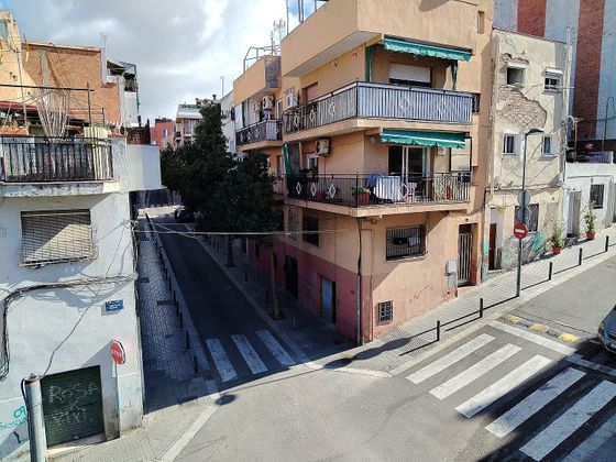 Foto 1 de Pis en venda a La Salut - Lloreda de 3 habitacions amb terrassa i aire acondicionat