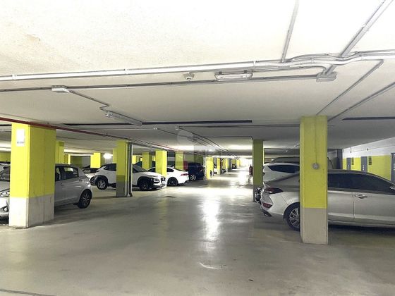 Foto 1 de Venta de garaje en avenida Del Mestre Rodrigo de 23 m²