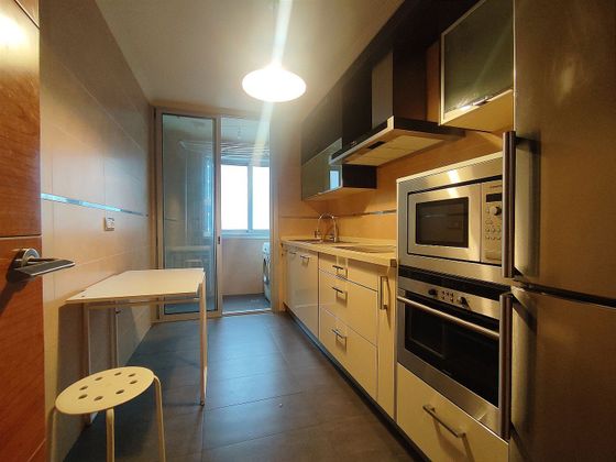 Foto 2 de Pis en venda a Monte Alto - Zalaeta - Atocha de 2 habitacions amb garatge i calefacció
