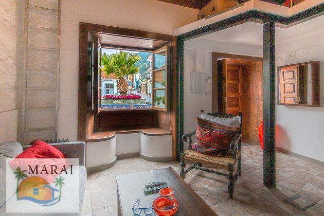 Foto 2 de Casa adossada en venda a Llanos de Aridane (Los) de 3 habitacions amb terrassa i balcó