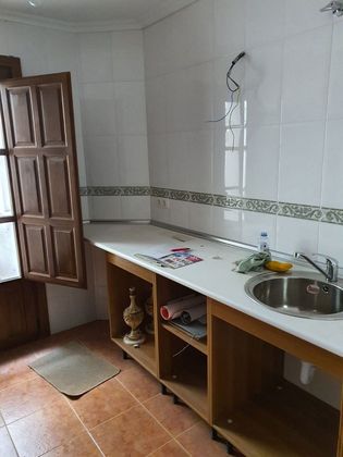 Foto 2 de Pis en venda a Chinchilla de Monte-Aragón de 3 habitacions amb garatge i calefacció