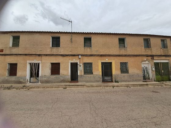 Foto 1 de Edifici en venda a Chinchilla de Monte-Aragón de 300 m²