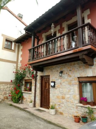Foto 1 de Chalet en venta en Bárcena de Cicero de 3 habitaciones con terraza y garaje
