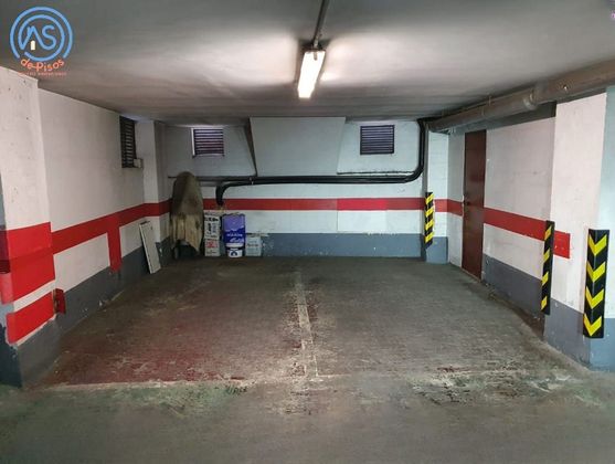 Foto 2 de Garatge en venda a calle Del Tenor Gayarre de 10 m²