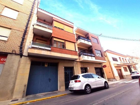 Foto 1 de Venta de piso en calle San Mateu de 4 habitaciones con terraza y garaje