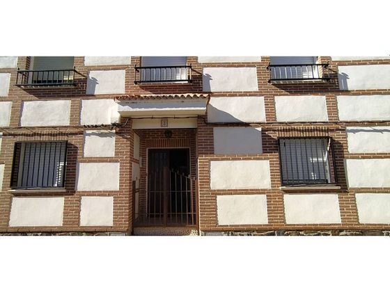 Foto 1 de Pis en venda a calle León de 4 habitacions amb terrassa i calefacció