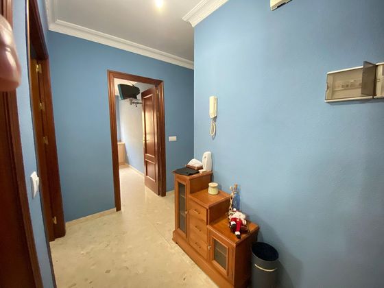 Foto 2 de Pis en venda a Ubrique de 3 habitacions amb terrassa i aire acondicionat