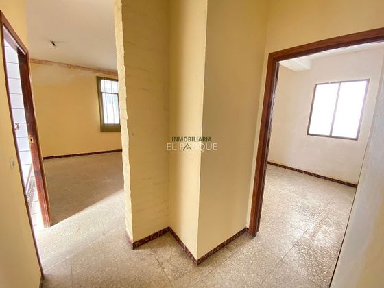 Foto 2 de Venta de piso en Ubrique de 3 habitaciones y 75 m²