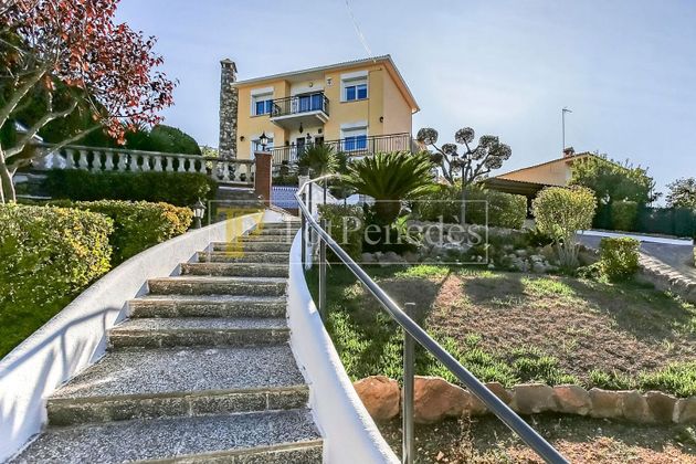 Foto 1 de Xalet en venda a Calafell Parc - Mas Romeu de 5 habitacions amb terrassa i jardí