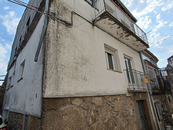 Foto 2 de Casa adossada en venda a Puerto de Béjar de 350 m²