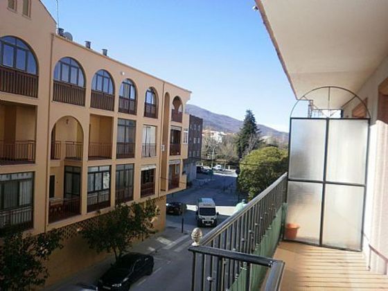 Foto 2 de Venta de piso en Hervás de 3 habitaciones con terraza y calefacción