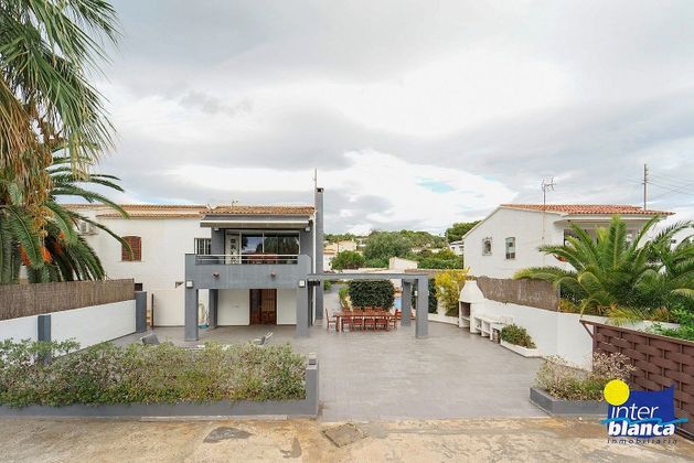 Foto 2 de Casa adossada en venda a Moravit - Cap Blanc de 6 habitacions amb terrassa i piscina