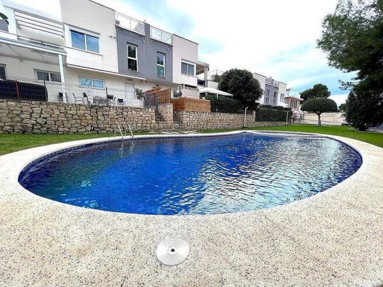 Foto 2 de Venta de casa adosada en L'Albir-Zona Playa de 3 habitaciones con terraza y piscina