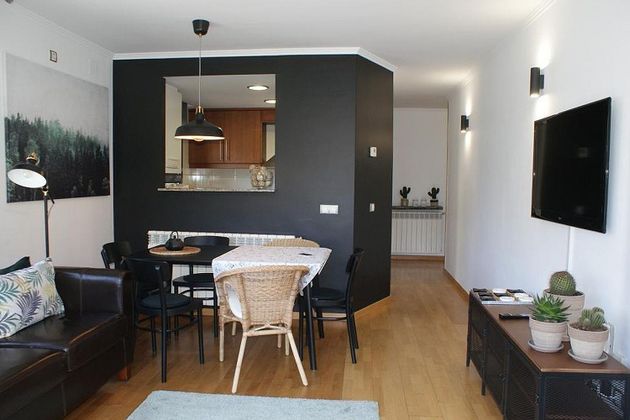 Foto 1 de Piso en venta en Escaldes, les de 3 habitaciones con terraza y garaje