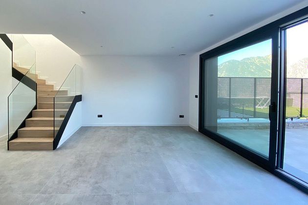Foto 1 de Casa en venta en Andorra la Vella de 3 habitaciones con terraza y garaje