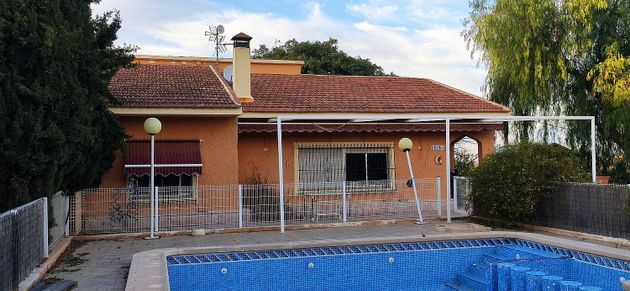 Foto 2 de Venta de chalet en Cañadas de San Pedro de 4 habitaciones con terraza y piscina