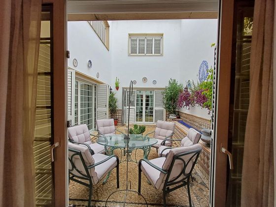 Foto 1 de Casa adossada en venda a calle Compas de San Agustin de 6 habitacions amb terrassa i piscina