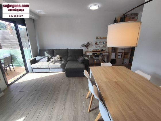 Foto 2 de Pis en venda a Begues de 3 habitacions amb terrassa i garatge