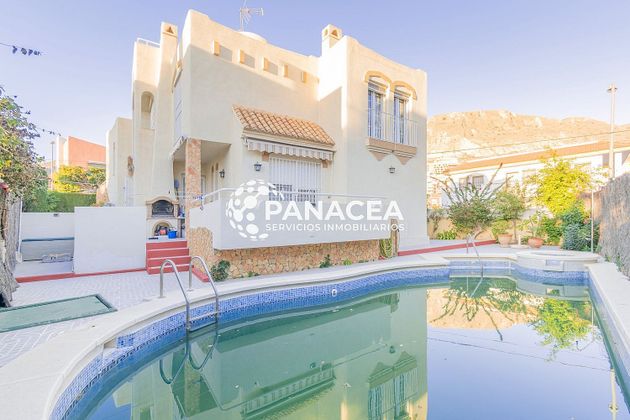 Foto 1 de Casa en venda a Aguadulce Norte de 4 habitacions amb terrassa i piscina