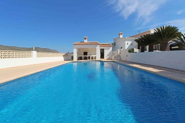 Foto 2 de Venta de casa rural en Benissa de 4 habitaciones con terraza y piscina